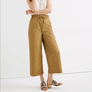 Madewell Poplin Smocked Huston
Pull-On Crop Pants